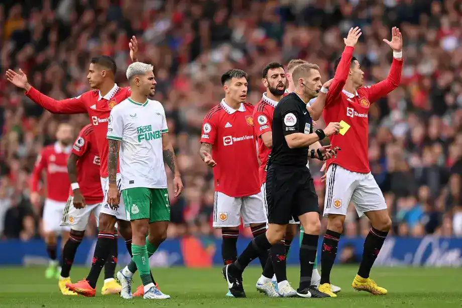 Match officials confirmed for Manchester United vs Newcastle United
